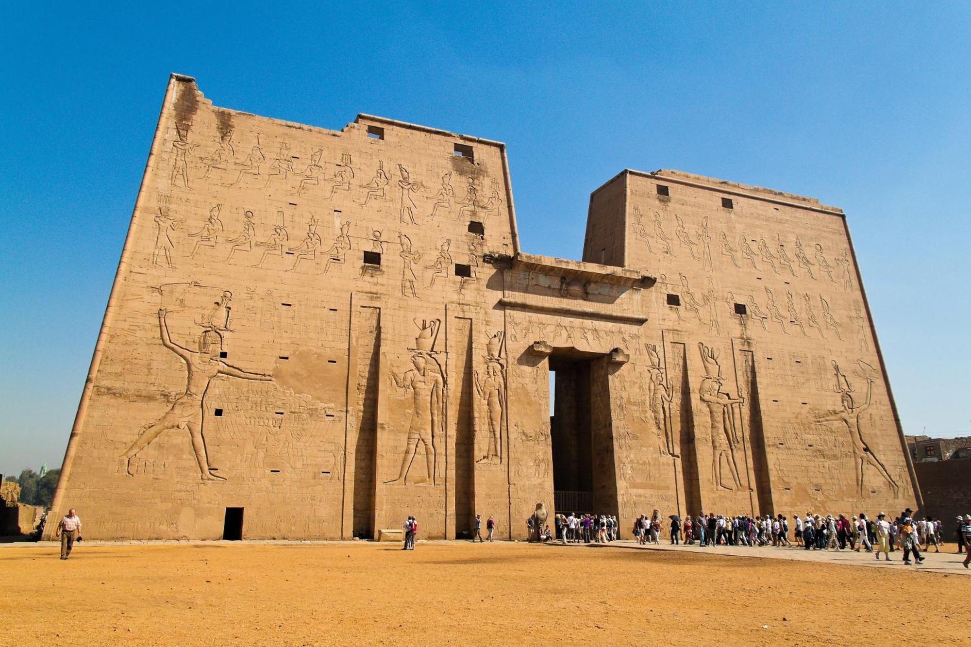 Moevenpick Royal Lily Nile Cruise, Every Monday Four Nights From Luxor, Every Friday Three Nights From Aswan - Including Excursions & Sightseeing 外观 照片