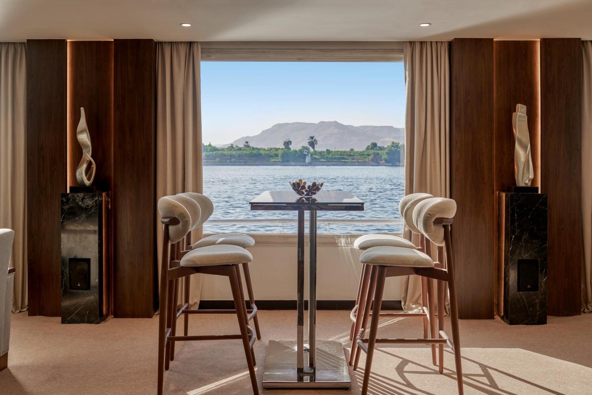 Moevenpick Royal Lily Nile Cruise, Every Monday Four Nights From Luxor, Every Friday Three Nights From Aswan - Including Excursions & Sightseeing 外观 照片